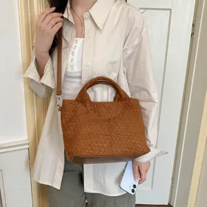 Bolso tote de cuero tejido marrón para mujer, bolso de hombro elegante de gran capacidad.