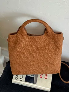 Bolso Tote Tejido de Gran Capacidad para Mujer Bolso de Hombro de Commuter de Lujoso Diseñador Bolso de Mano Vintage de Cuero PU Casual