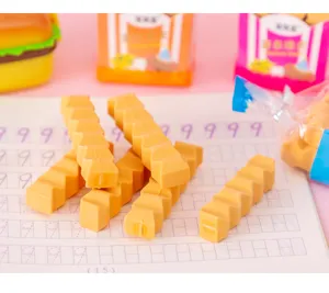 Gomma da cancellare a forma di patatine fritte dettaglio, cancelleria carina per studenti.