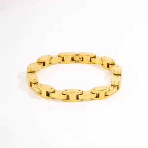 Gold-plated titanium steel chain bracelet detail view, showcasing the unique link polished finish.