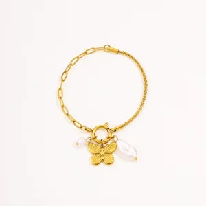 Detailed view of gold plated butterfly pearl bracelet featuring unique chain links.