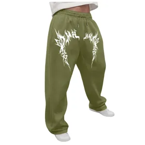 Pantalones deportivos anchos Y2K con estampado tribal gótico estilo urbano casual.