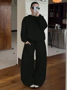 Women fleece tracksuit two piece set casual streetwear hoodie and wide leg pants outfit