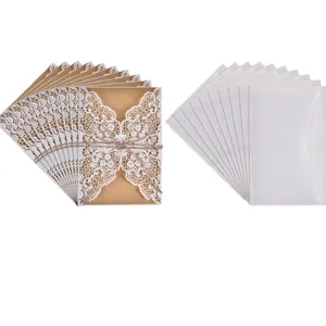 Élégant faire-part de mariage découpé au laser avec papier kraft et dentelle blanche