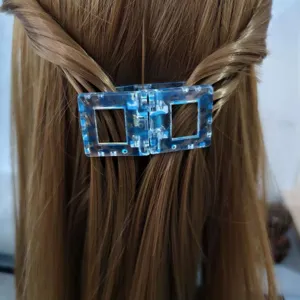 Blue transparent square hair claw clip geometric aesthetic hair accessories for daily wear.