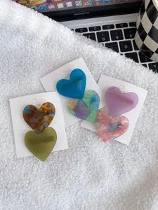 Chic heart-shaped hair clips aesthetic duckbill hairpins cute acetate side clips for daily style