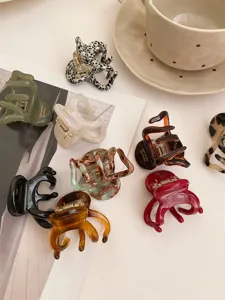 Retro medium hair claw clip acetate octopus hair accessories for daily elegant styling.