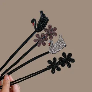 Rhinestone swan hair bun maker lazy curler French twist styling tool for women chic hair accessories