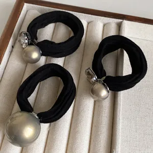 Eleganti elastici per capelli con perle da donna, elastici neri semplici con strass luminosi.