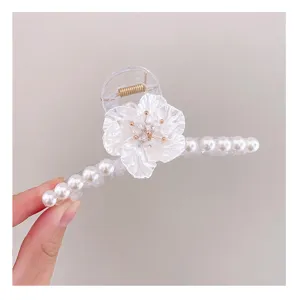 Elegante pinza de pelo grande con flor de perla, pinza transparente para peinado diario elegante.
