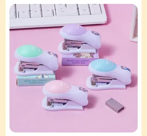 Mini Macaron Tacker Set für Schüler, süße tragbare Schreibwaren und Büroartikel Geschenke.