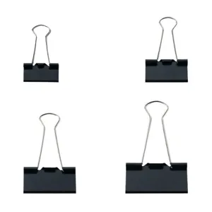 Pinces à relier noires en métal de différentes tailles pour l'organisation des papiers de bureau.