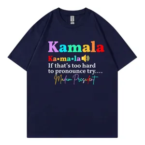 Klassiek marineblauw katoenen t-shirt met korte mouwen en kleurrijk printontwerp.