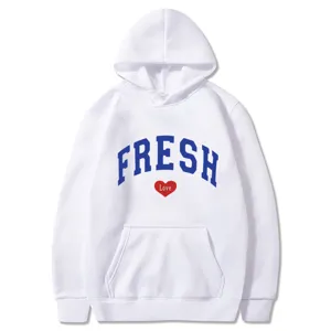 Weisser Kapuzenpullover mit blauem Buchstabenprint und rotem Herz Love Design für den Alltag