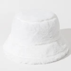Gorro de pescador de felpa blanca suave y cálida para todas las actividades invernales