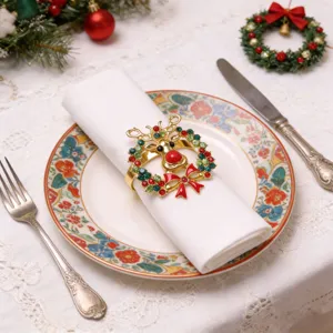 Anello portatovagliolo testa di cervo strass Natale decorazione tavola metallica festa dettagli