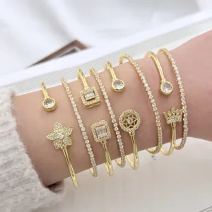 Juego De Pulseras De Lujo Ligero Con Circonia Corona Flor Para Mujer Aleación Pavé De Diamantes Doble Capa Ajustable Joyería De Moda