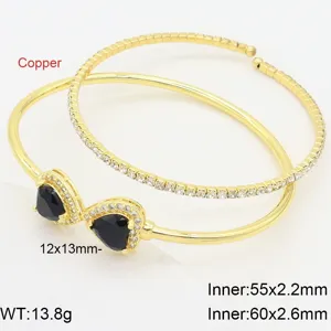 Bracciale rigido aperto in rame placcato oro con pietre zirconi nere e cristalli lucidi