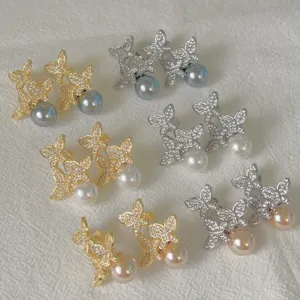 Elegante Koperen Vlinder Oorknopjes Met Kunstparel Strass Ingelegd Mode Sieraden Voor Vrouwen Banket Feest Accessoires