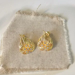 Orecchini a lobo foglia zircone placcato oro gioielli moda eleganti per le donne