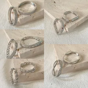 Orecchini a cerchio in zircone cavo argentato design geometrico gioielli moda donna