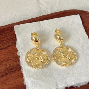 Pendientes de trébol de cuatro hojas de circón y cobre chapado en oro, joyas elegantes.