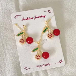 Kirsche Halskette und Ohrringe Set süsser Mode Schmuck für Frauen Alltag Geschenk neu