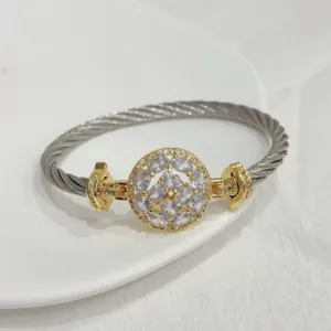 Cross-border luxury cable bracelet with 18K gold plated and micro-set cubic zirconia stones.