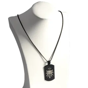 Black stainless steel dog tag necklace with wolf pendant for men fashion jewelry accessory