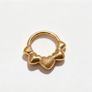 F136 titanium alloy piercing ring detail, featuring a unique sculptural heart cluster design.