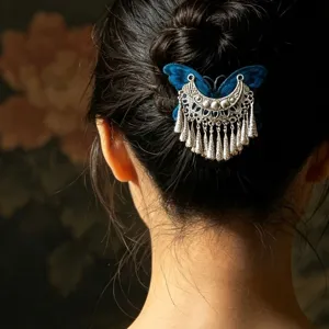 Ethnic embroidered butterfly hair clip with silver fringe, perfect for Hanfu traditional outfits.