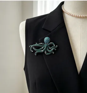 Vintage rhinestone octopus brooch luxury marine life pin coat suit accessory niche