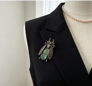 Vintage faux abalone shell insect brooch elegant beetle pin for suit coat chic accessories