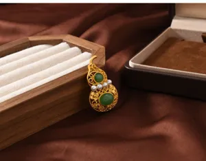 Nuova spilla zuppa di giada vuota in oro opaco retrò cinese accessorio cheongsam