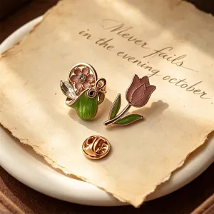 Vintage Enamel Flower Basket Tulip Lapel Pin Brooch For Women Zinc Alloy Rhinestone Anti-exposure Buckle Badge Jewelry Gift