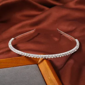 Silver rhinestone thin headband for kids, elegant sparkling hair accessory for daily wear.