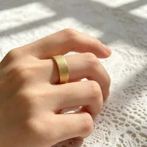 Minimalistische geometrische roestvrijstalen ring voor dames, aanslagvrije luxe sieraden