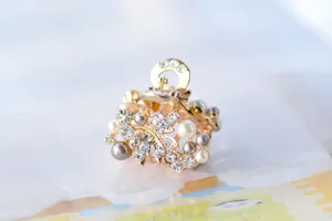 Pearl rhinestone mini hair claw clip sweet floral design daily hair styling accessory!