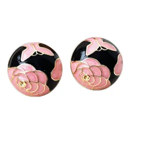 Retro rosa schwarze Emaillierte Blumen Ohrstecker mit Goldrand fur Damen Schmuck Zubehoer