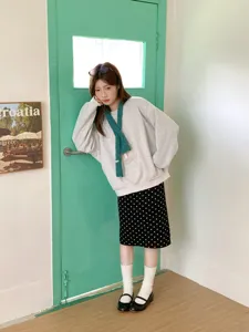 Sciarpa sottile a maglia retrò coreana da donna, collo incrociato caldo in lana per inverno.