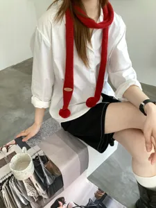 Koreanischer Strick langer Pom Pom Baguette Schal für Damen lässig dünner Kragenschal