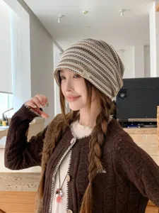 Retro striped knitted slouchy beanie hat for women, casual soft breathable stretch cap.