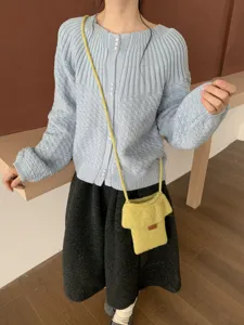 Retro gehäkelte Umhängetasche mit Rüschen für Damen Herbst Winter Woll Handy Tasche.