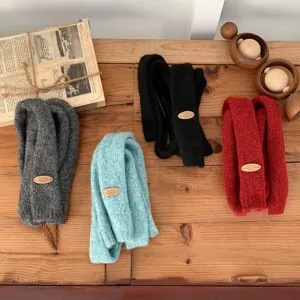 Koreanischer Stil Herbst Winter Einfarbig Hohl Gestrickt Wollmischung Schal Für Damen Warm Weich Lang Schmal Schal Mit Leder-Patch Dekorativ Halswärmer