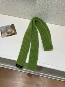 Green knit narrow scarf solid color baguette neckerchief retro winter warm fashion accessory detail