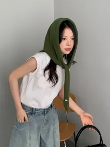 Bufanda capucha de punto verde, gorro cálido de invierno de lana pura para mujer estilo elegante.