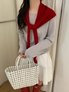 Bufanda triangular lisa de pura lana estilo coreano chal elegante para mujer invierno chic