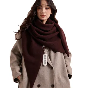 Damen einfarbig gestricktes Dreieckstuch Schal, gemütlicher warmer Winter Oversize Umhang.