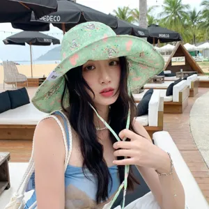Chapeau bob de protection solaire d'été pour femmes, design imprimé mignon avec lanière réglable.