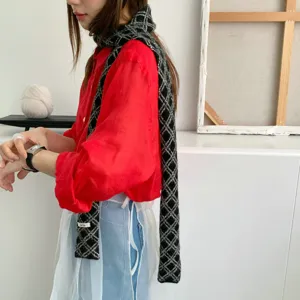 Koreanischer Stil Rautenmuster Strick Schal schmal für Frauen, warme Halswärmer.